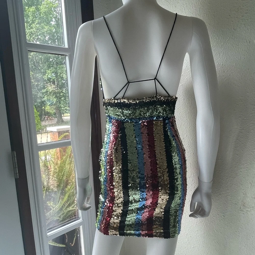 By the Way. Sequin bodycon dress - Picture 9 of 12